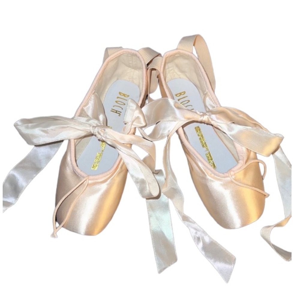 Bloch Aspiration Pointe Shoes Size Three (3) Vintage Never Worn Pink/Peach Color